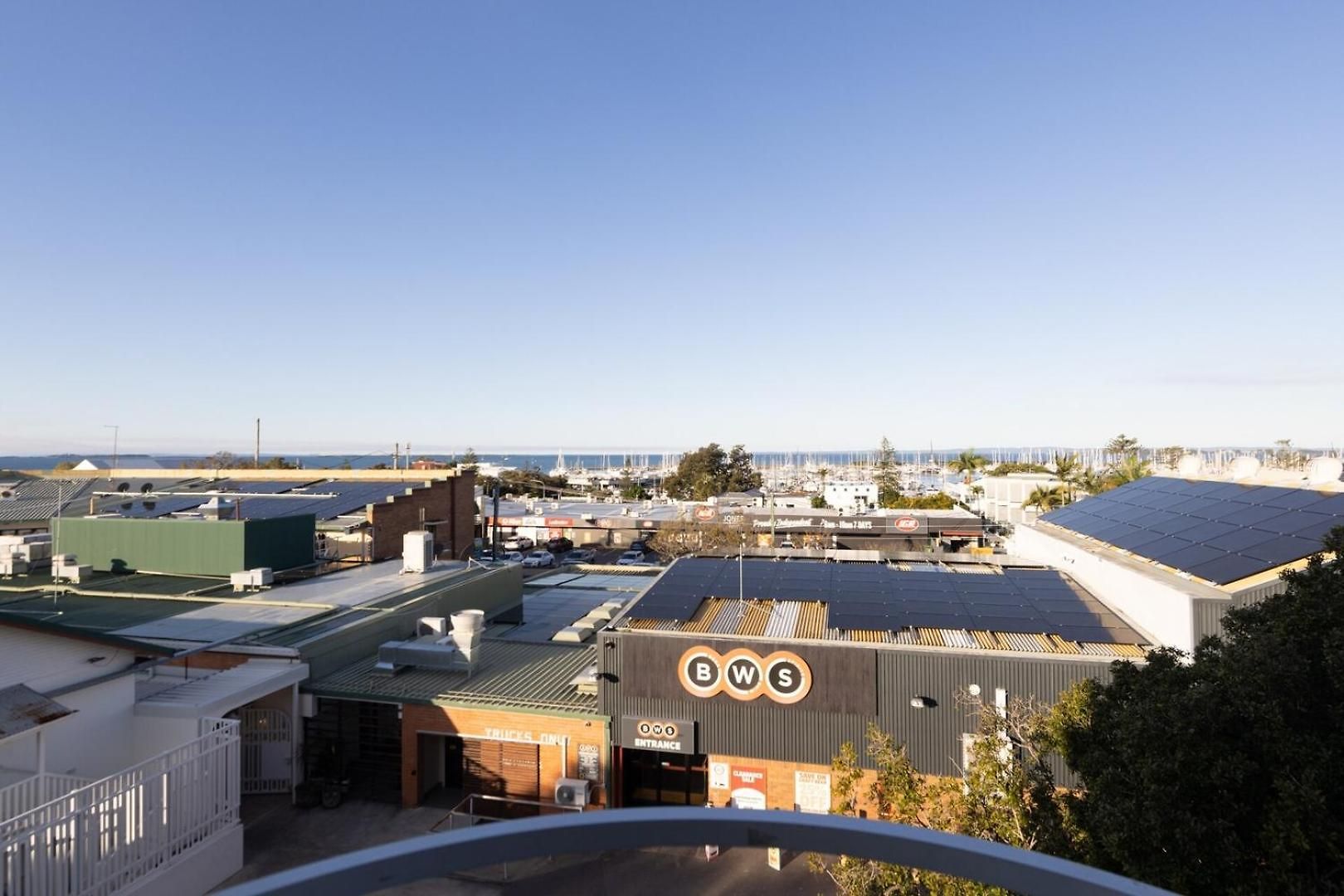 Bayside 4br Family Retreat | Walk To Manly Harbour *