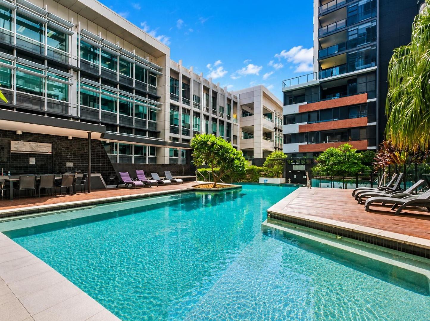 Apartment Arena