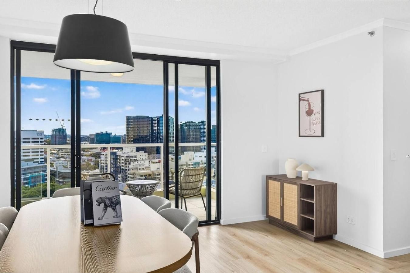 Apartment Wake To The River 3 Bedroom Riverside With Pool Gym And Parking Brisbane