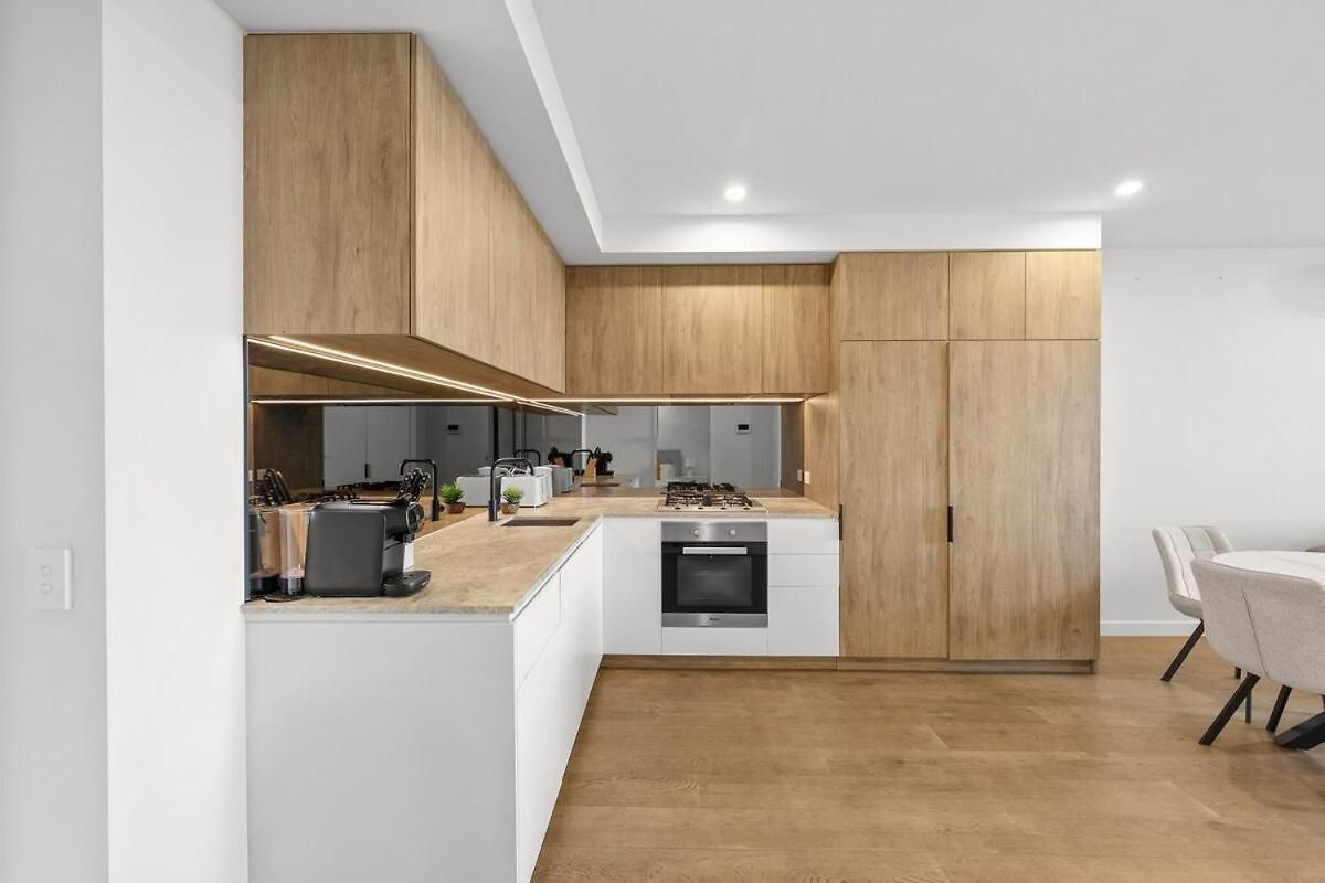 2br Sky - Pool - Gym - Sleeps 6 - Baby Apartment *