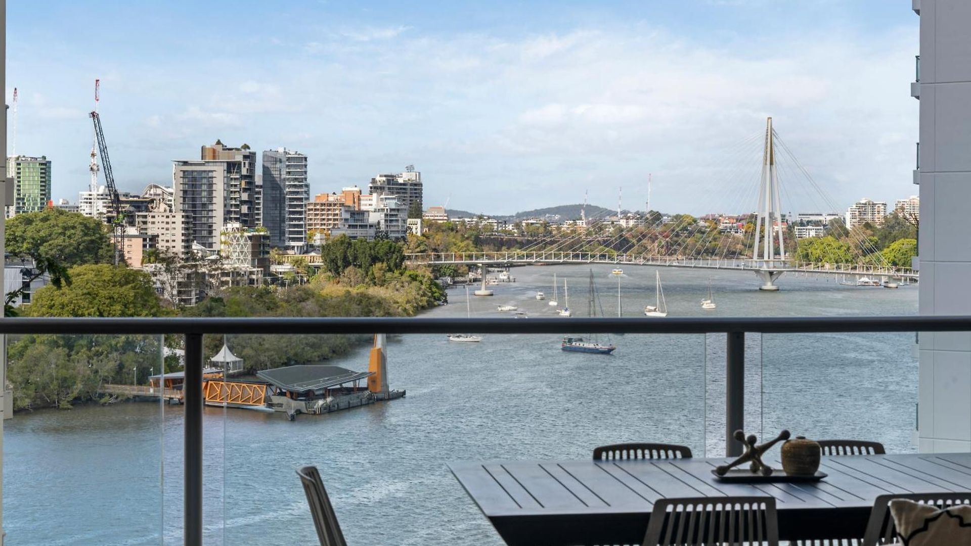 Skyline Apartment Brisbane