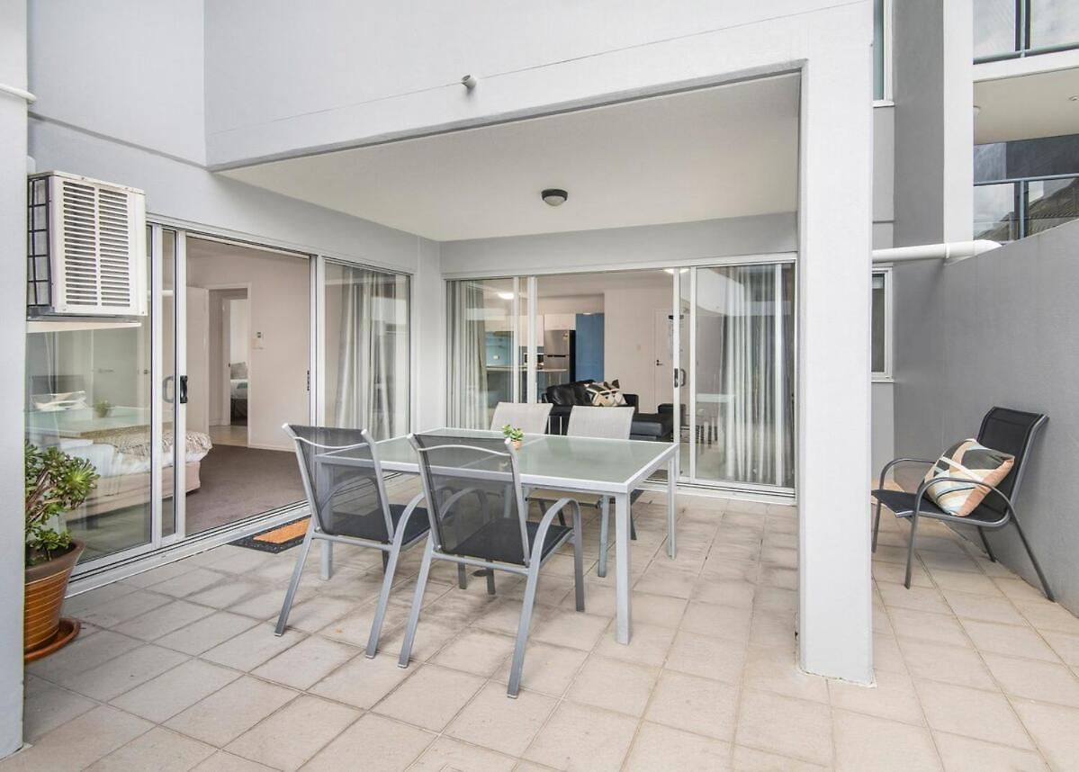 Oversized 2 Bed With Terrace And Free Parking - Stroll To Hsw Apartment