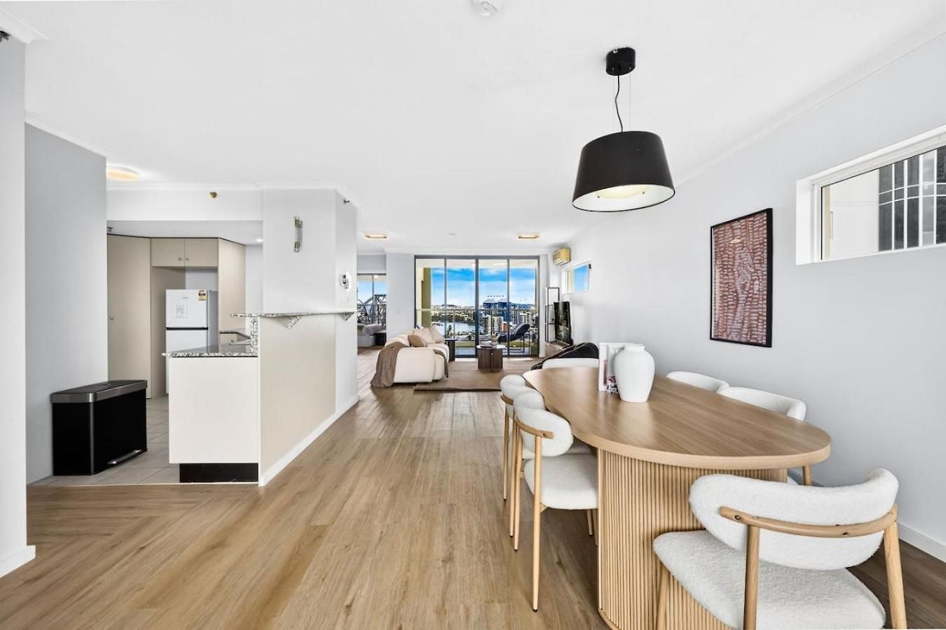 Apartment Wake To The River 3 Bedroom Riverside With Pool Gym And Parking *