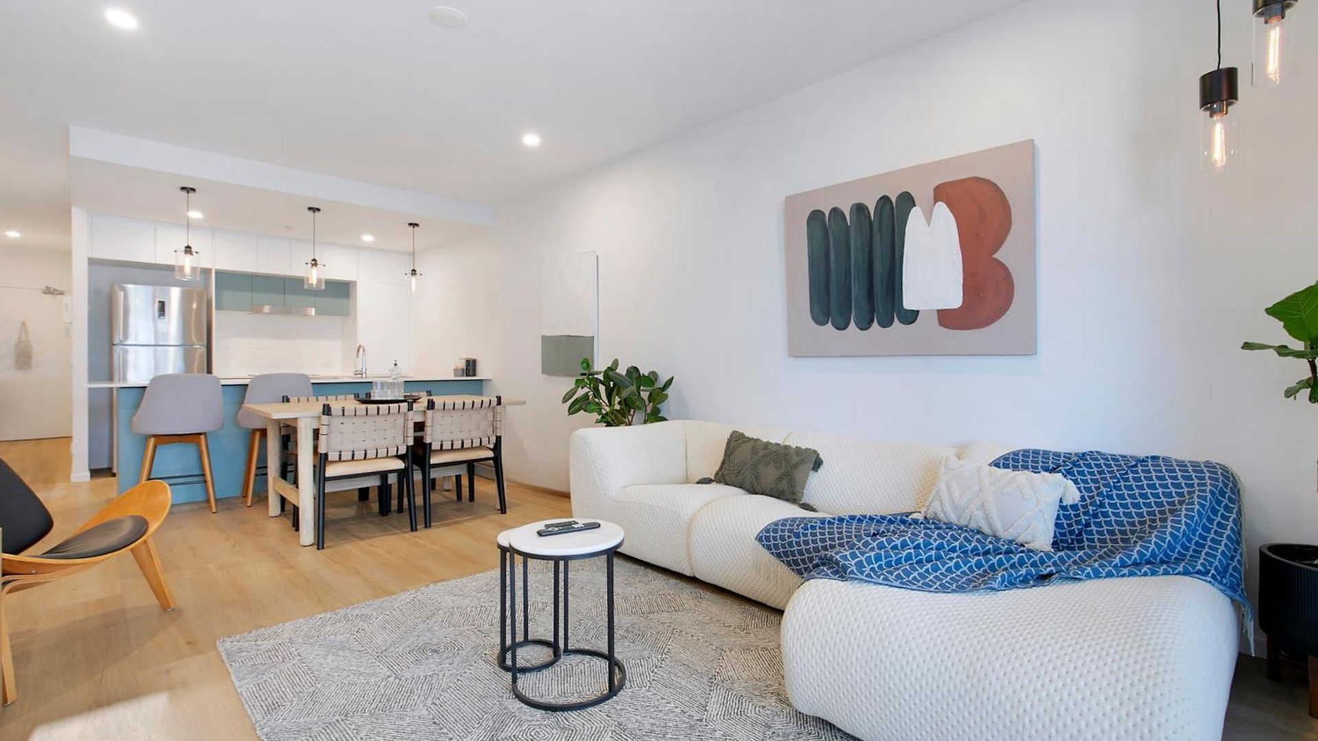Riverstone Perch - Urban Comfort Near River Brisbane