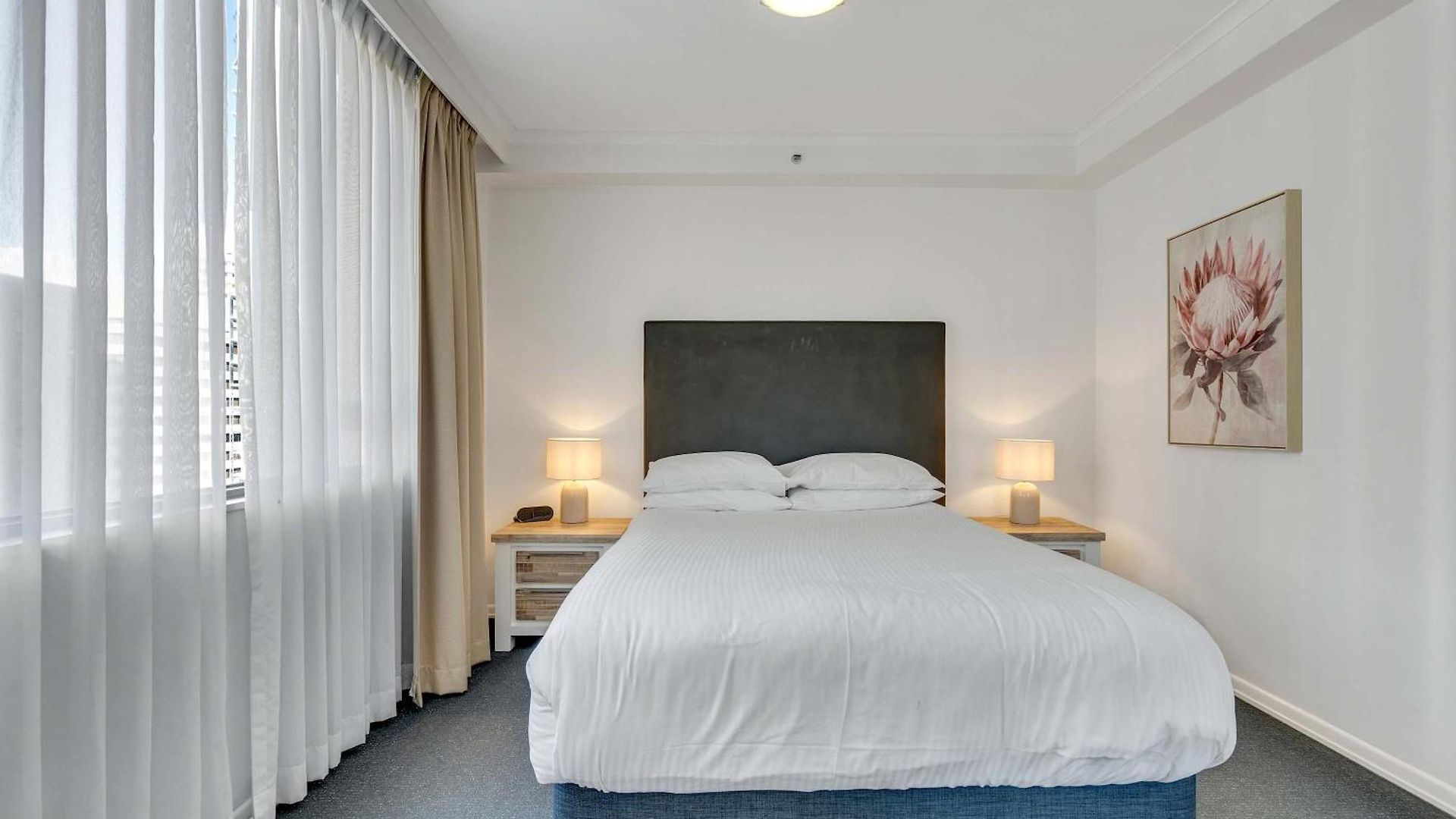 Bright Modern Cbd Parking Pool & Gym *