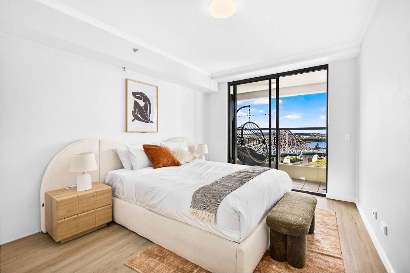 Wake To The River 3 Bedroom Riverside With Pool Gym And Parking Apartment Brisbane