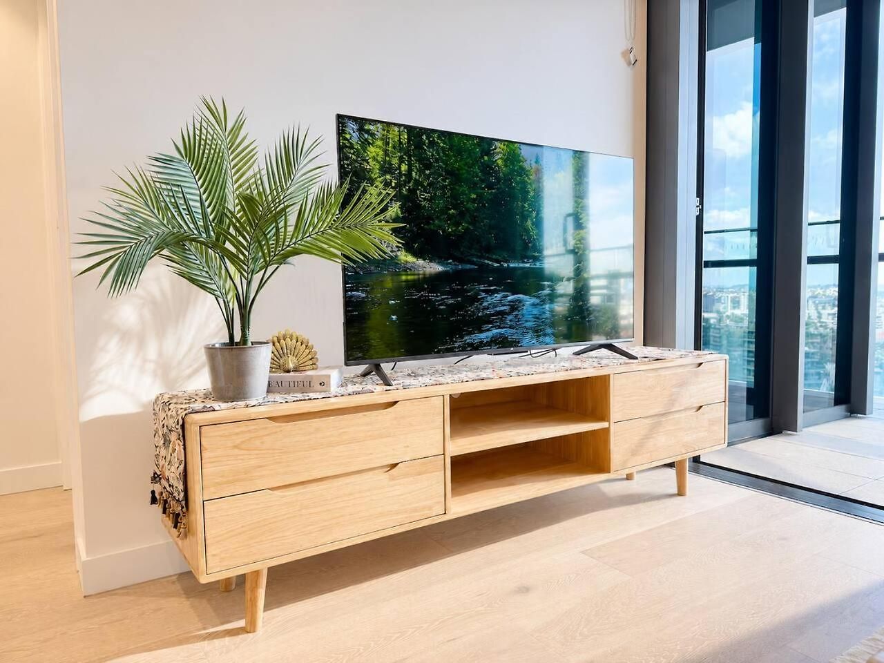 Skyline Poetry - 1br Premium In Qwr Apartment Brisbane