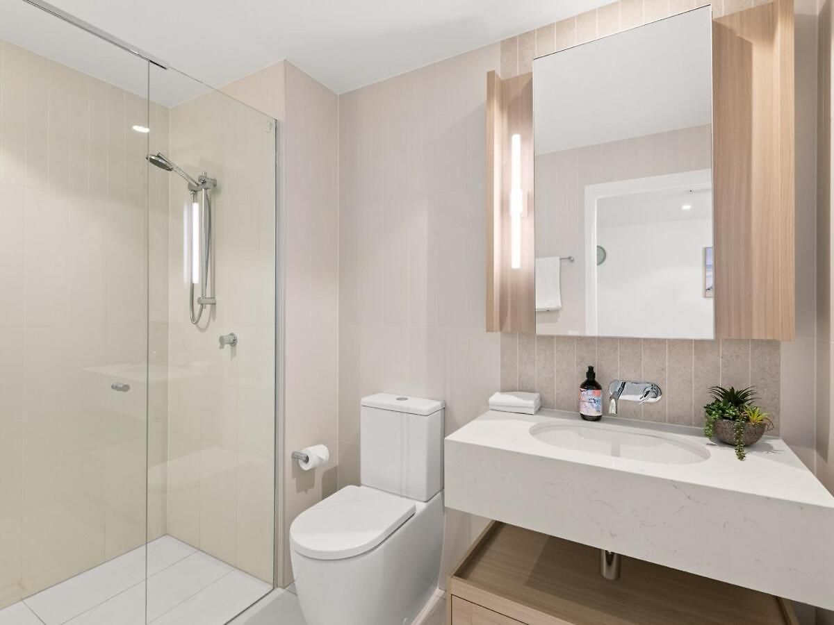 Apartment Luxe Qw Prestige Skyline Collection By Private Host