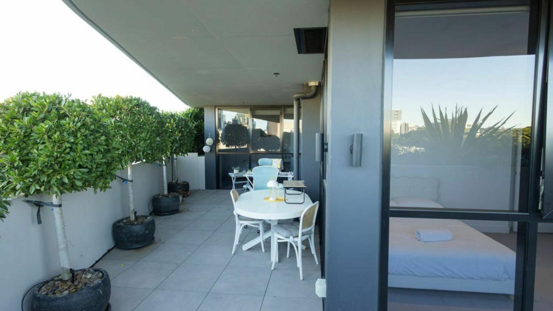 Modern 2bdr Milton Near Suncorp Stadium Brisbane