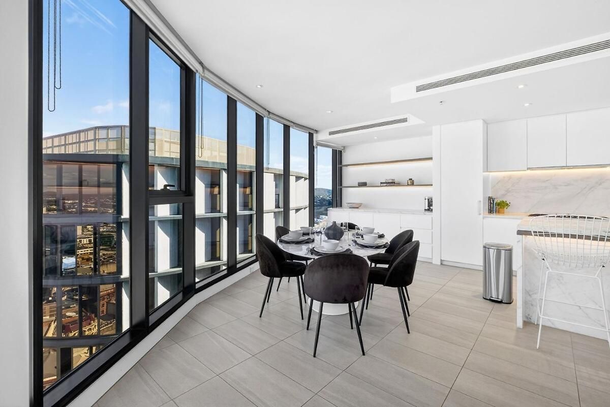 Apartment Luxe 3br Penthouse With Story Bridge And River Views Brisbane