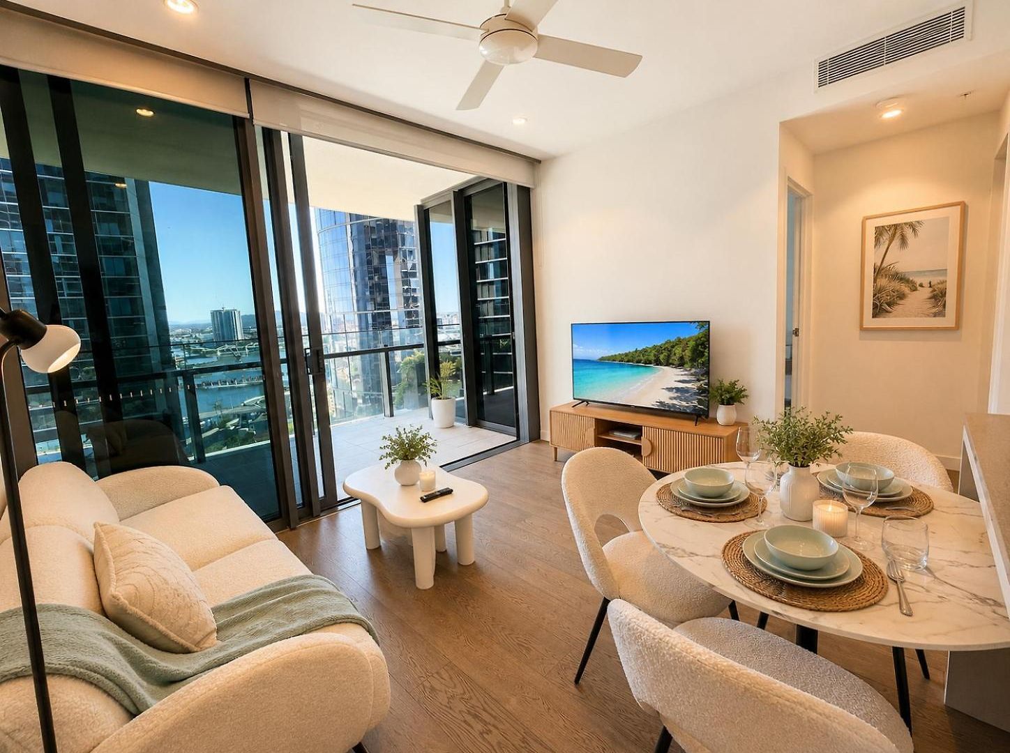 The Riverglass Retreat Skyline Escape