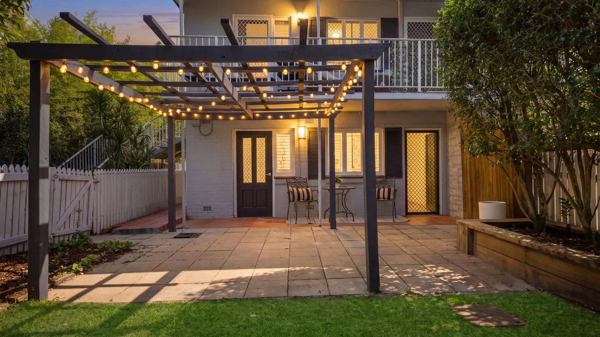 Hendra Garden Apartment