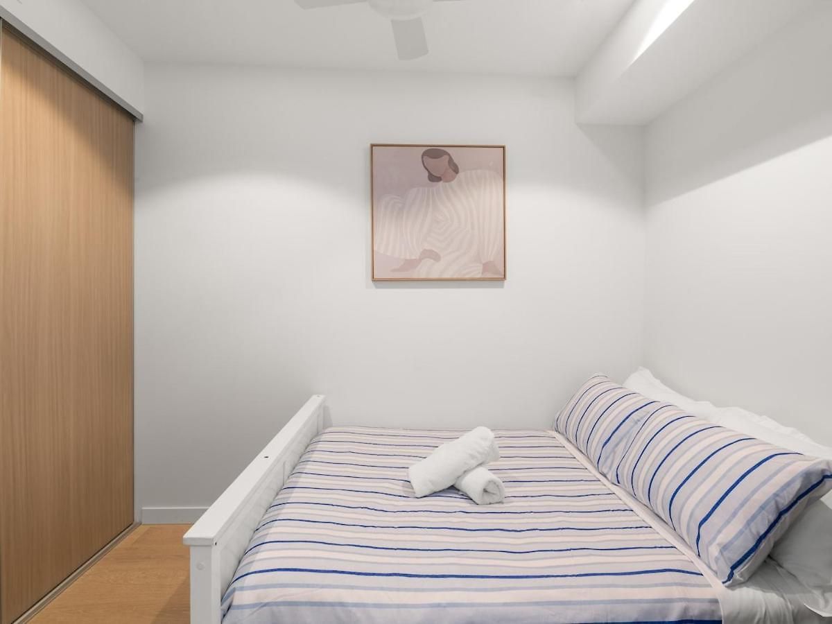 Apartment Luxe Qw Prestige Skyline Collection By Private Host *