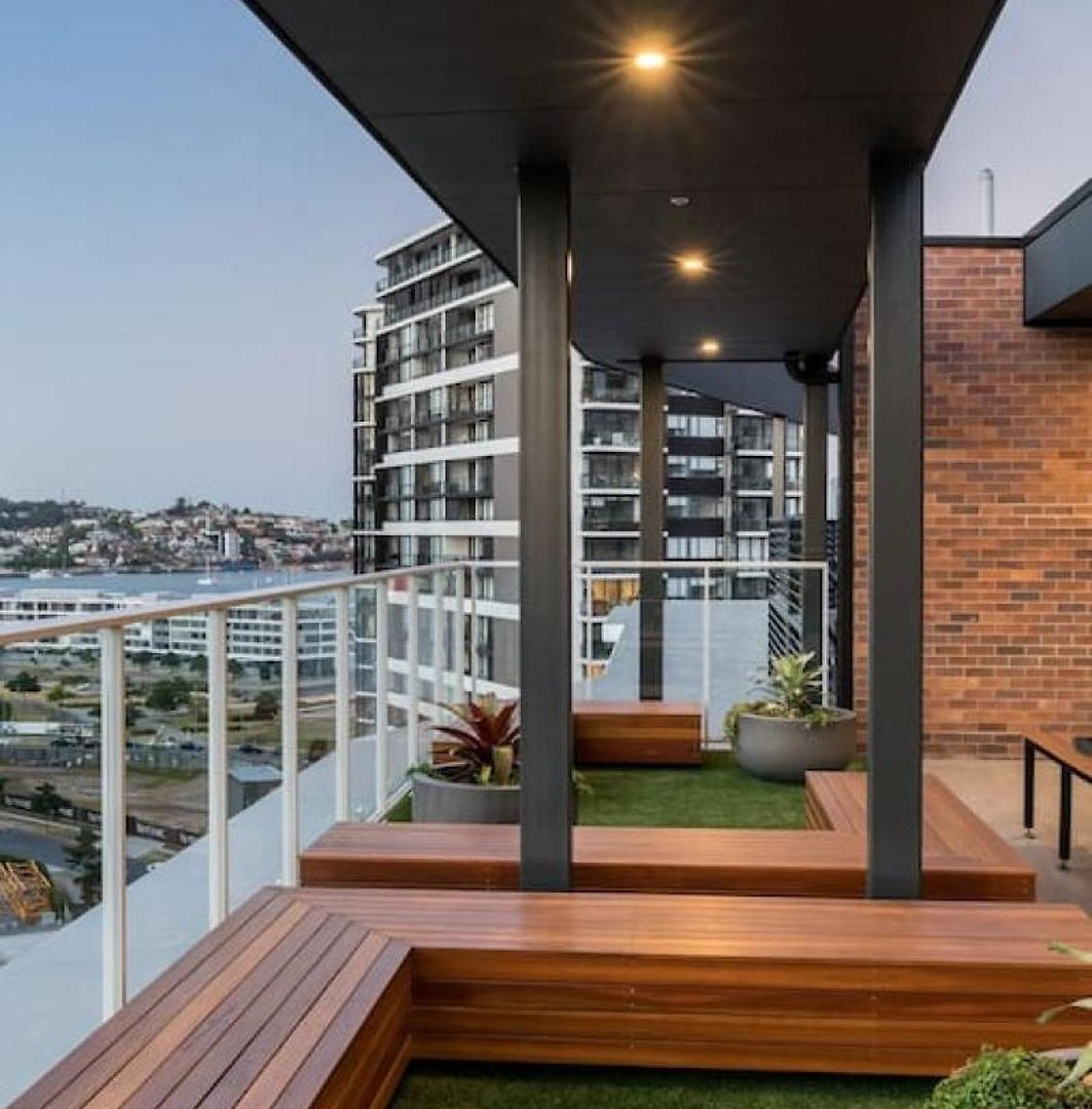 Apartment Stylish Designer With Rooftop, Balcony & Parking Brisbane