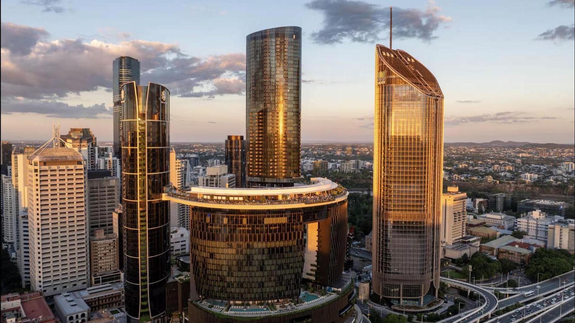 Apartment The Riverglass Retreat Skyline Escape *
