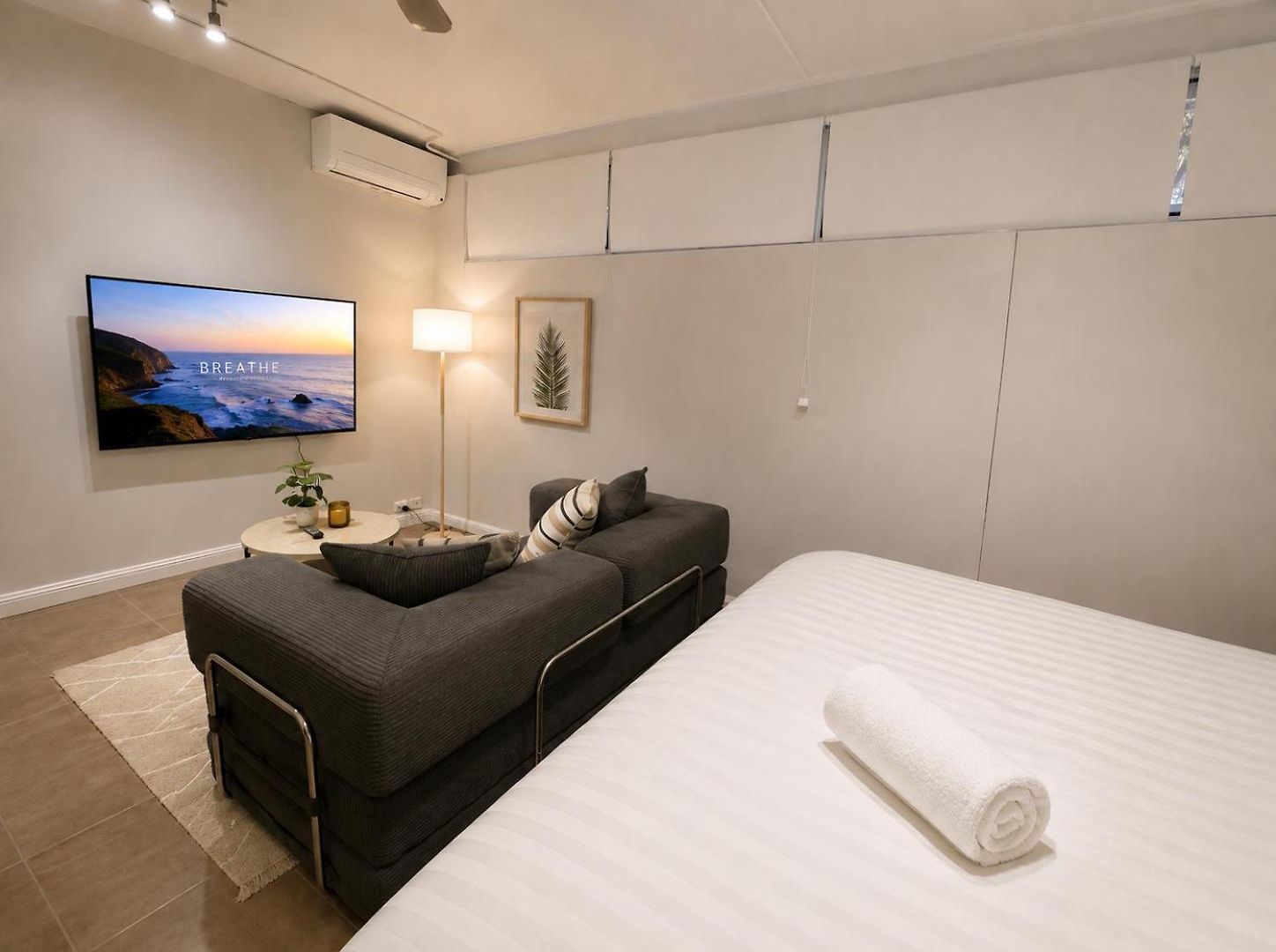 The Ivory Palm Boutique Escape