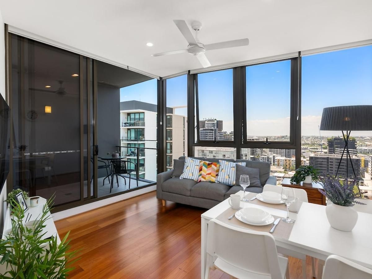 Apartment Urban Oasis Premier Lifestyle Escape Free Parking *