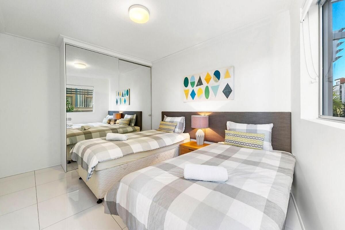 Apartment Spacious And Stylish 3br In West End *