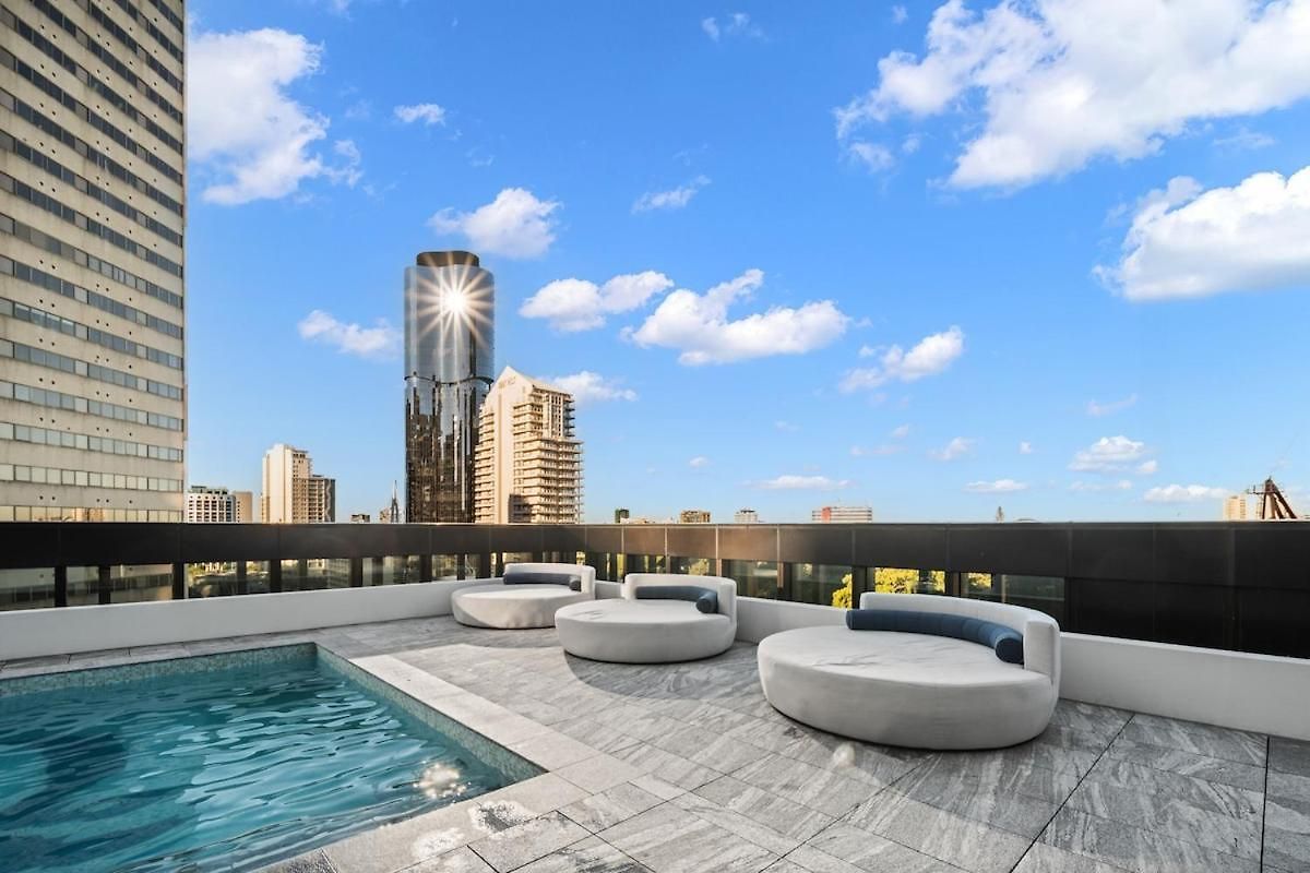 Luxe Qw Prestige Skyline Collection By Private Host Apartment Brisbane