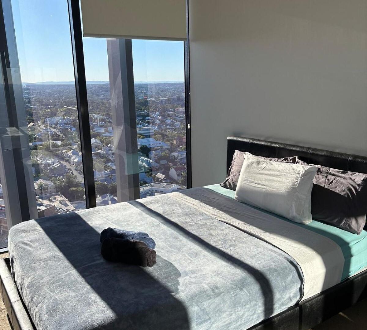 Rooftop Infinite Pool Cozy Upper Level Unit Cbd