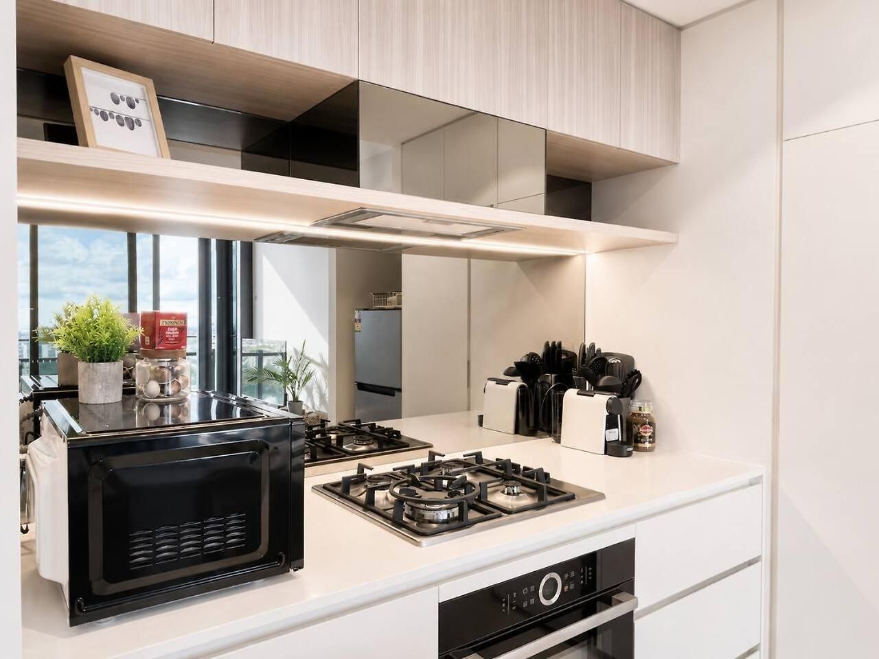 Skyline Poetry - 1br Premium In Qwr Apartment *