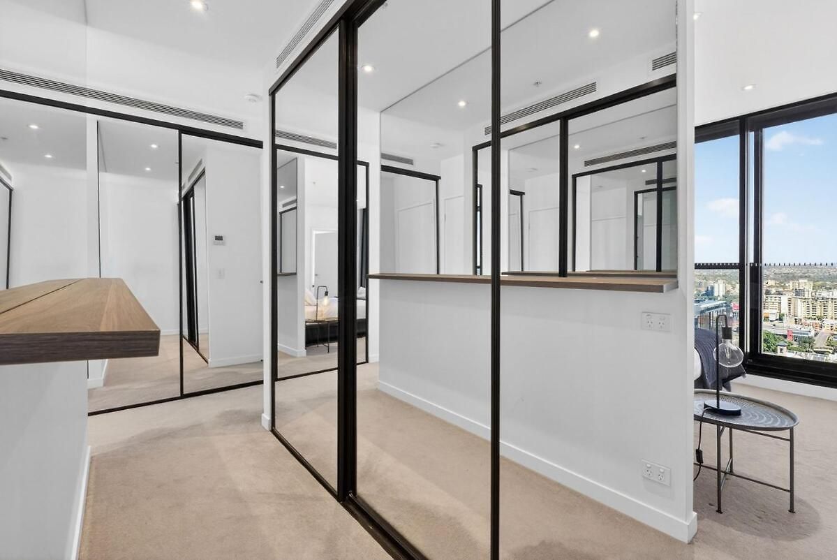 Apartment Luxe 3br Penthouse With Story Bridge And River Views *