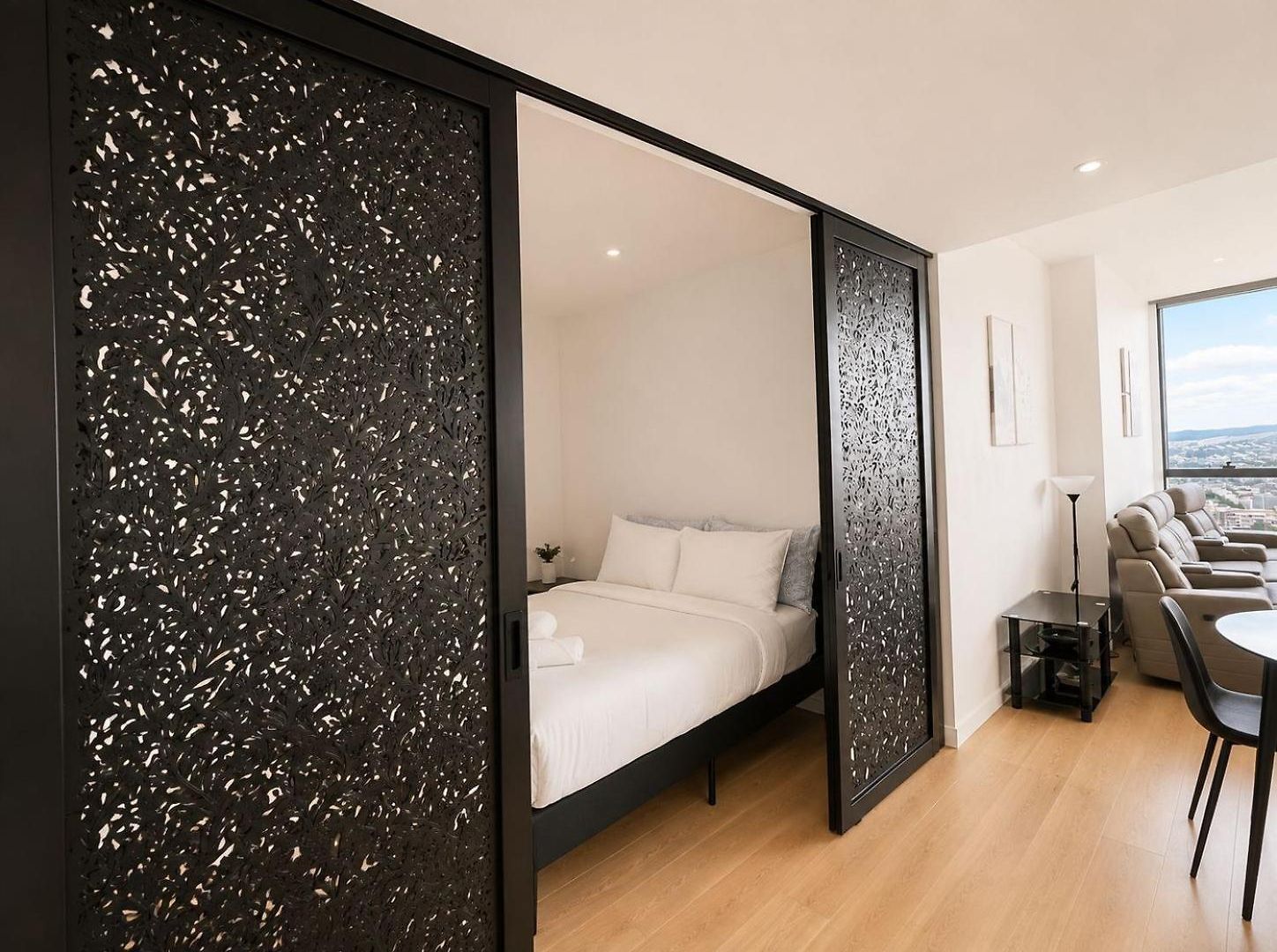 Queens Wharf Floor, 2 Bedrooms, 1 Parking * Brisbane