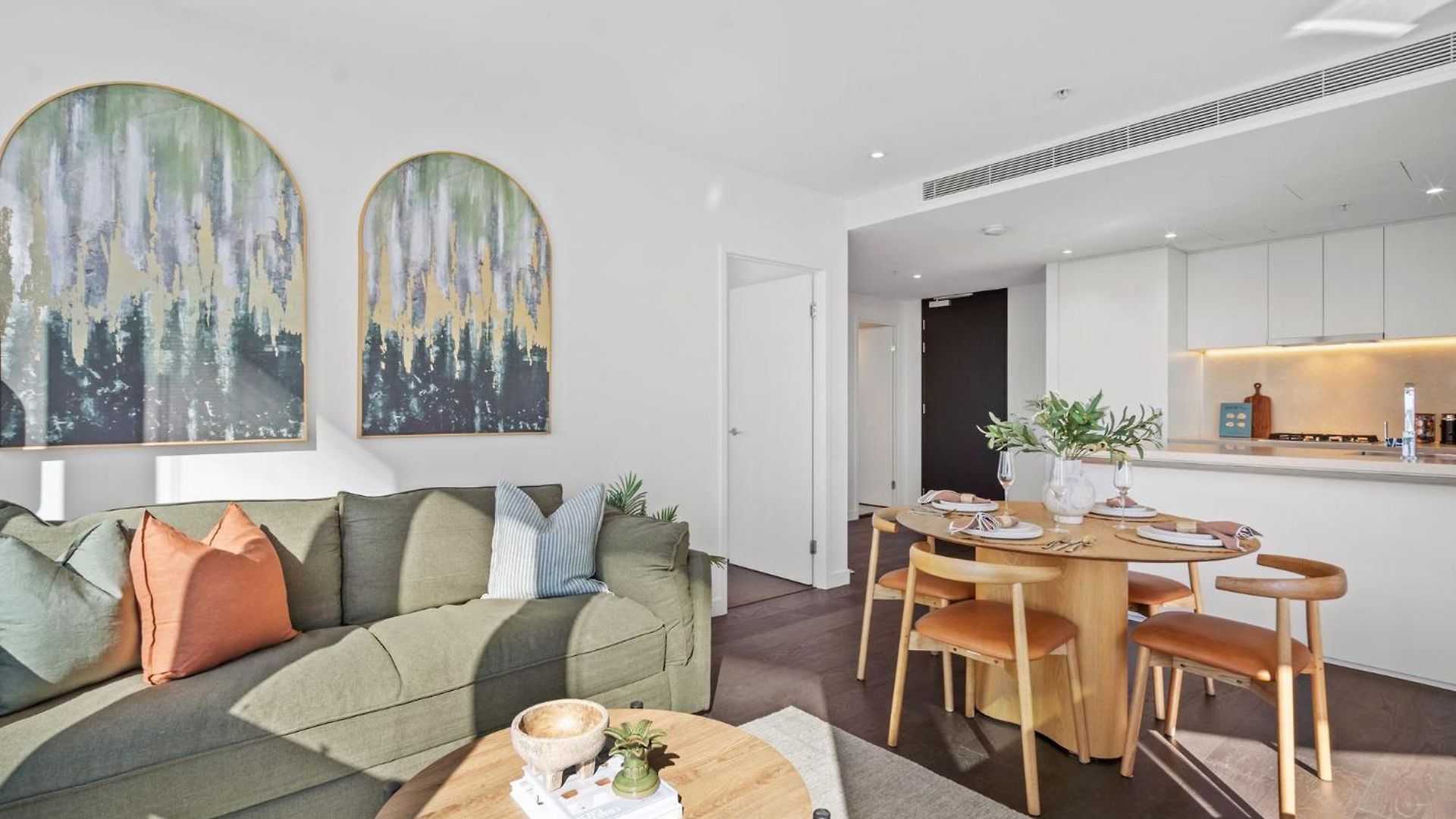 Apartment Rooftop Infinity Pool Heated Pool, Gym, Free Parking & Brisbane