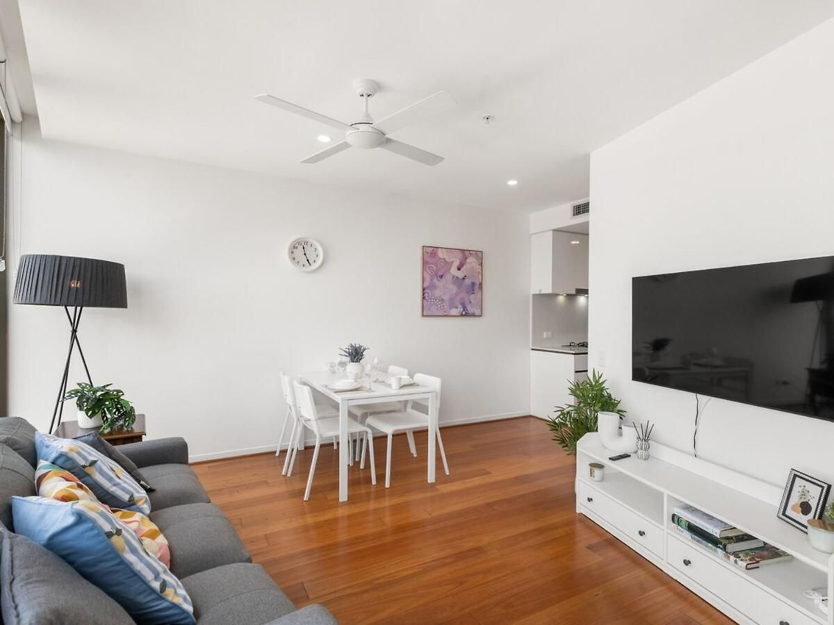 Apartment Urban Oasis Premier Lifestyle Escape Free Parking *