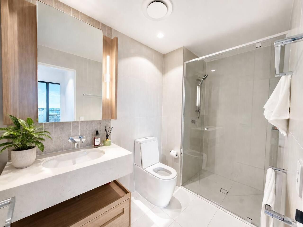Skyline Poetry - 1br Premium In Qwr Apartment *