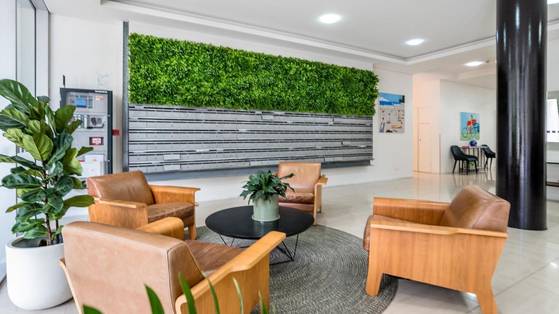 Prime Location River Glimpse 2br Walk To Cbd With Parking