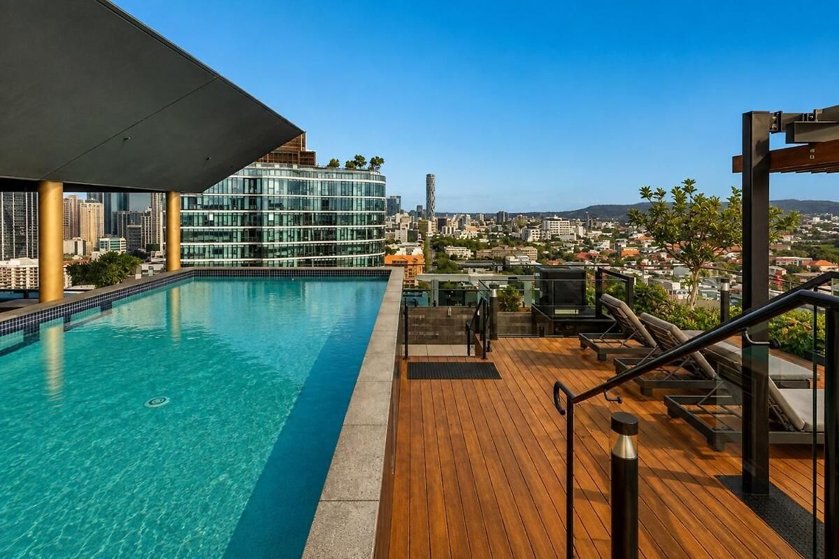 2br Sky - Pool - Gym - Sleeps 6 - Baby Brisbane