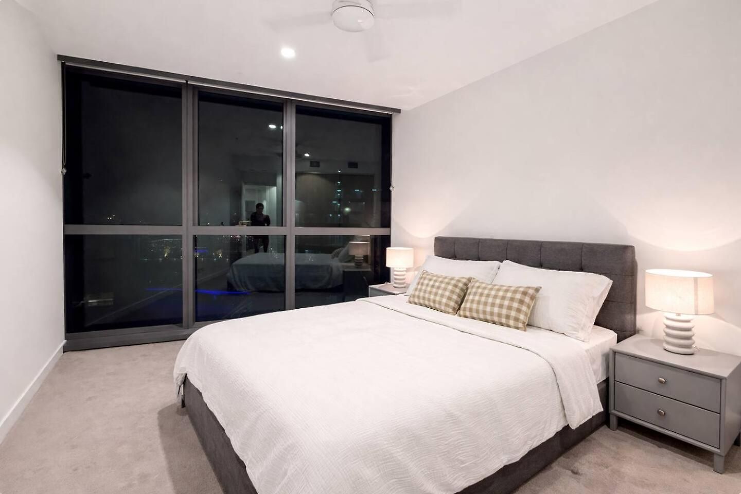 Queen's Reach - Brand New On Star Casino Bne - - * Brisbane