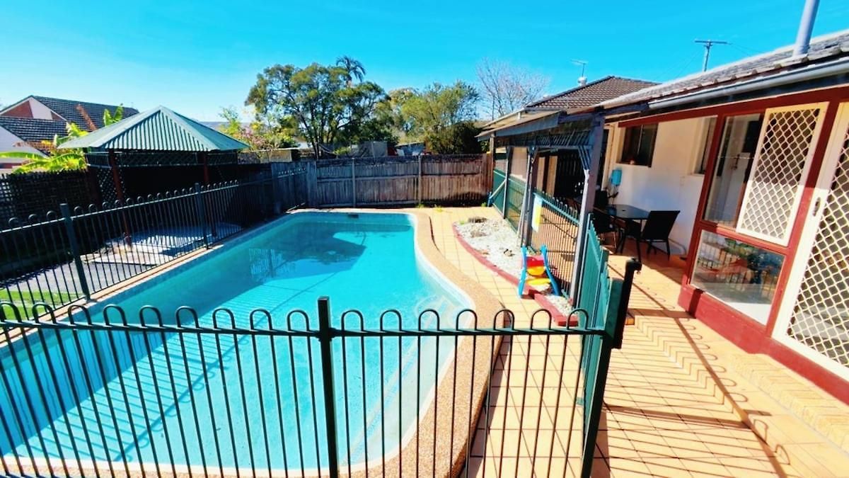 Sunny 3br Family House With Pool Sunnybank Apartment *