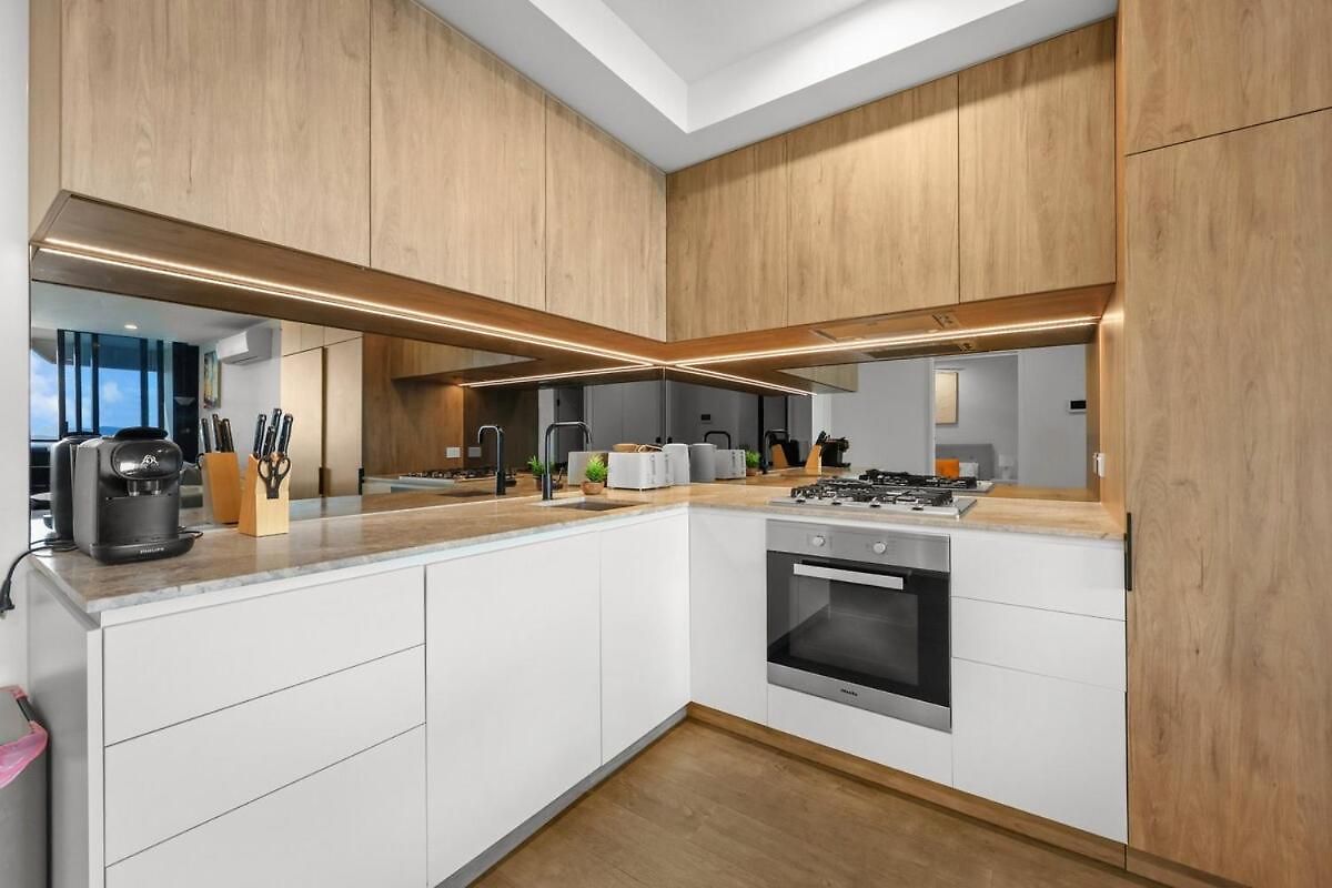 2br Sky - Pool - Gym - Sleeps 6 - Baby Brisbane