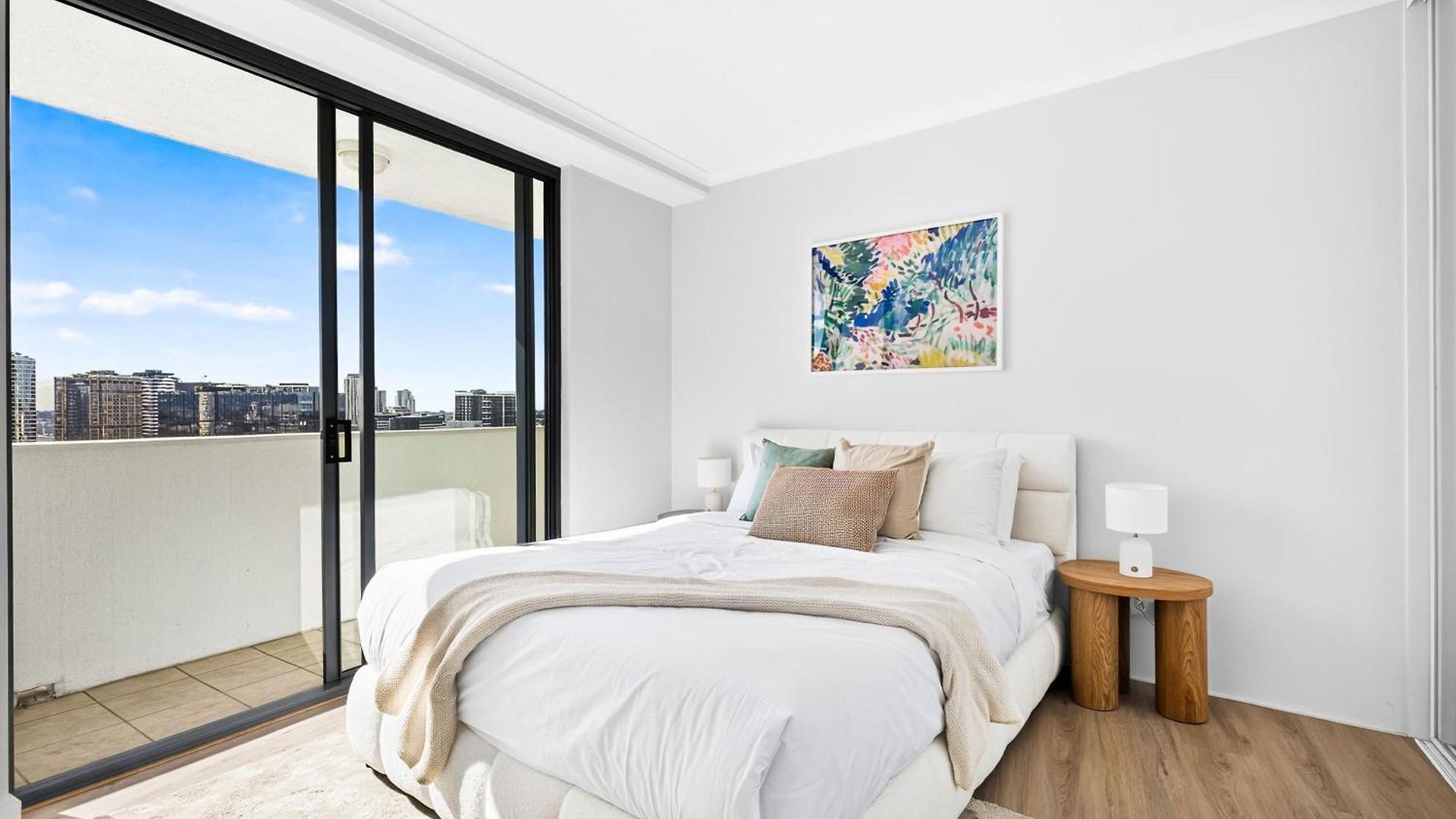 Apartment Wake To The River 3 Bedroom Riverside With Pool Gym And Parking *