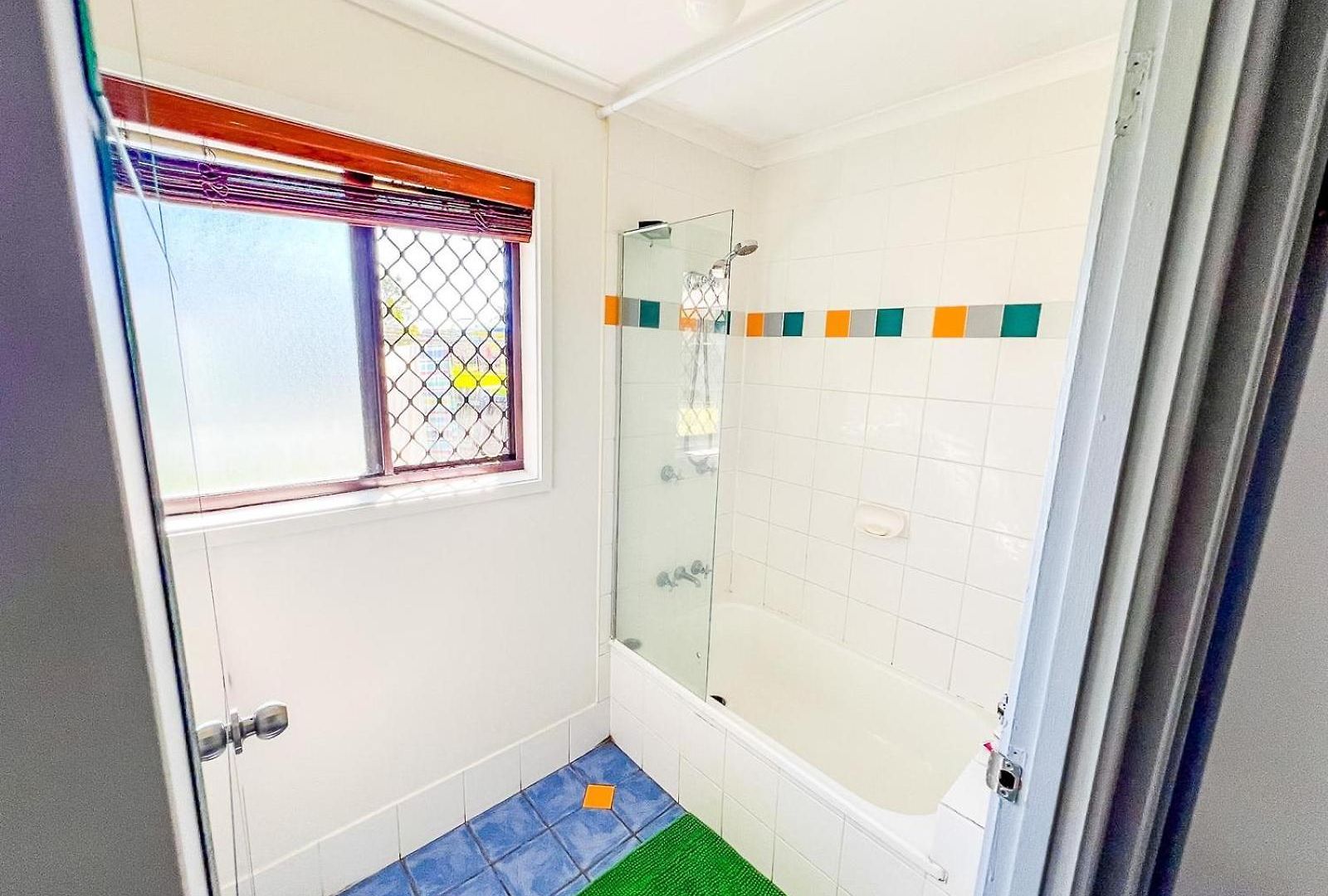 Islington Youth House * Brisbane