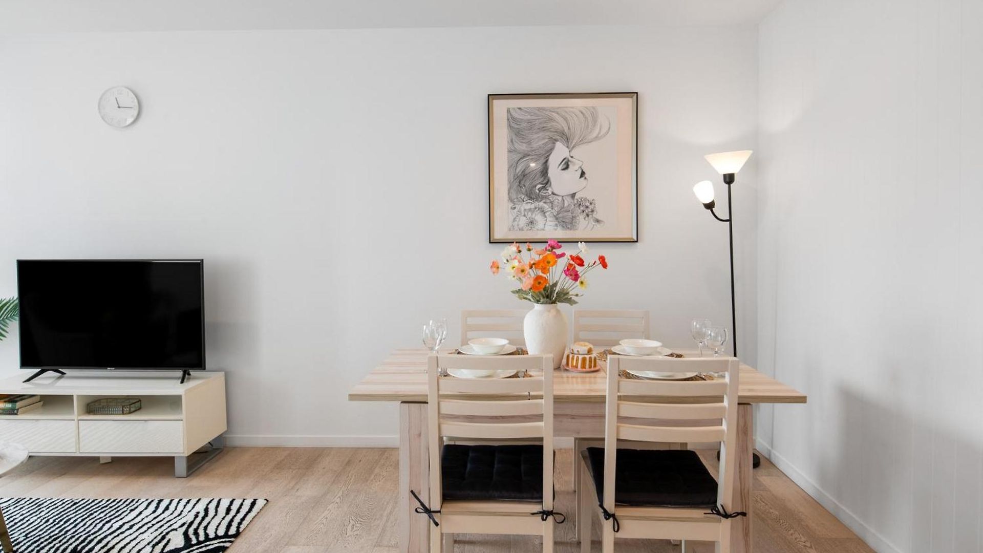 Convenient To Urban Living By Private Host Apartment