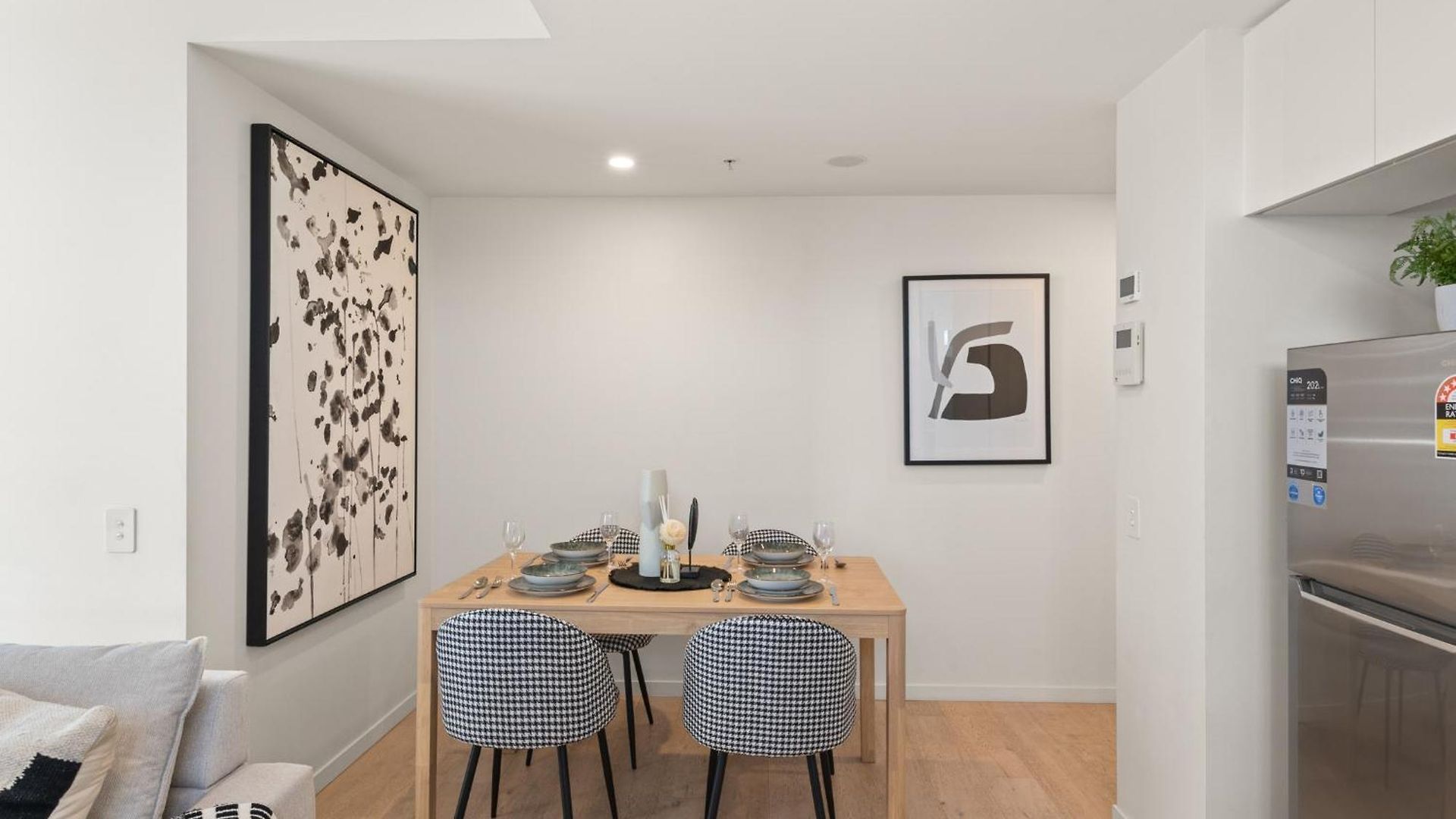 Convenient To Urban Living By Private Host Apartment Brisbane
