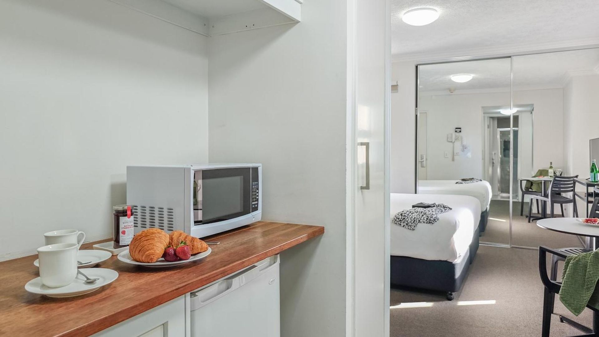 Gabba Aparthotel