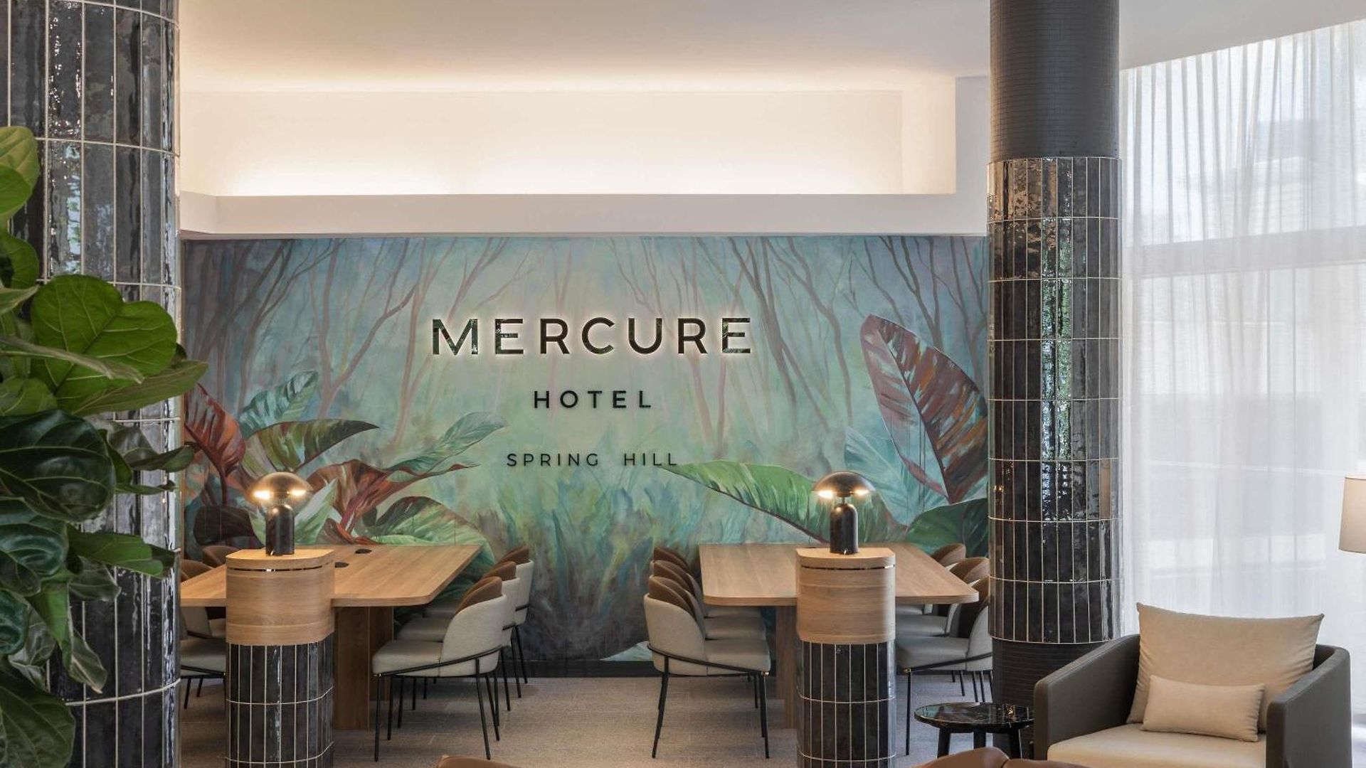 Mercure Spring Hill Hotel