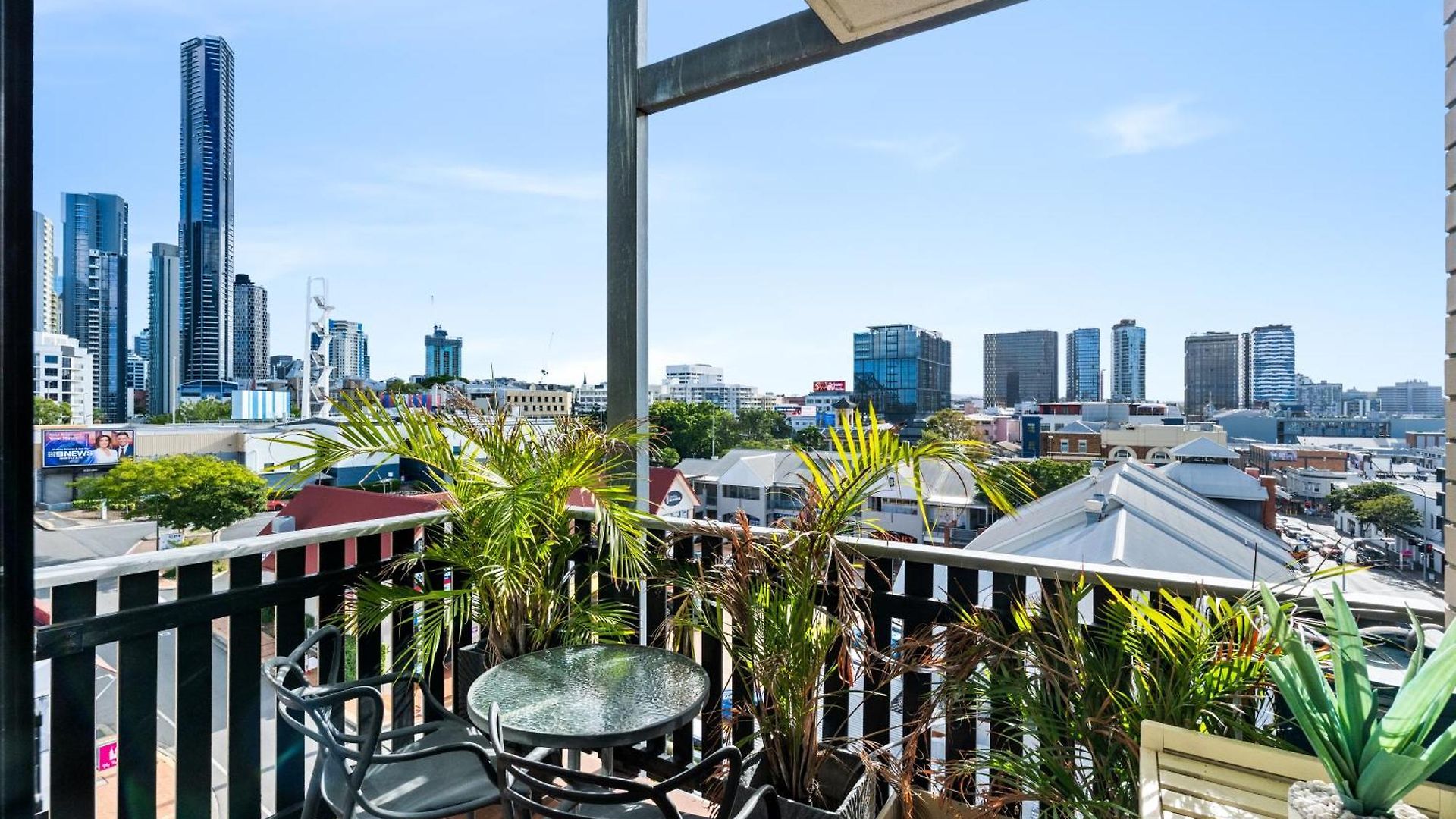 Brunswick Aparthotel 4*