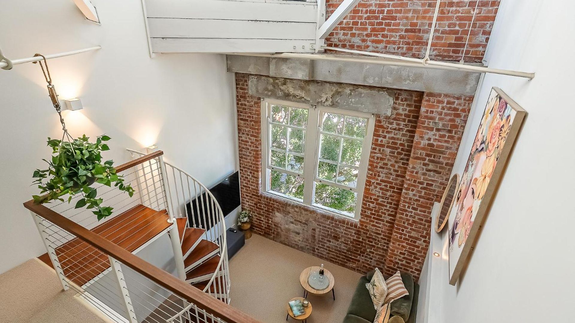 Mactaggarts Place 4*