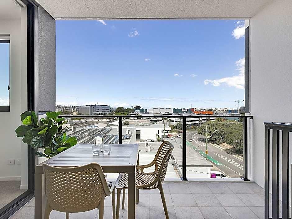 Rambla At Perry House Brisbane