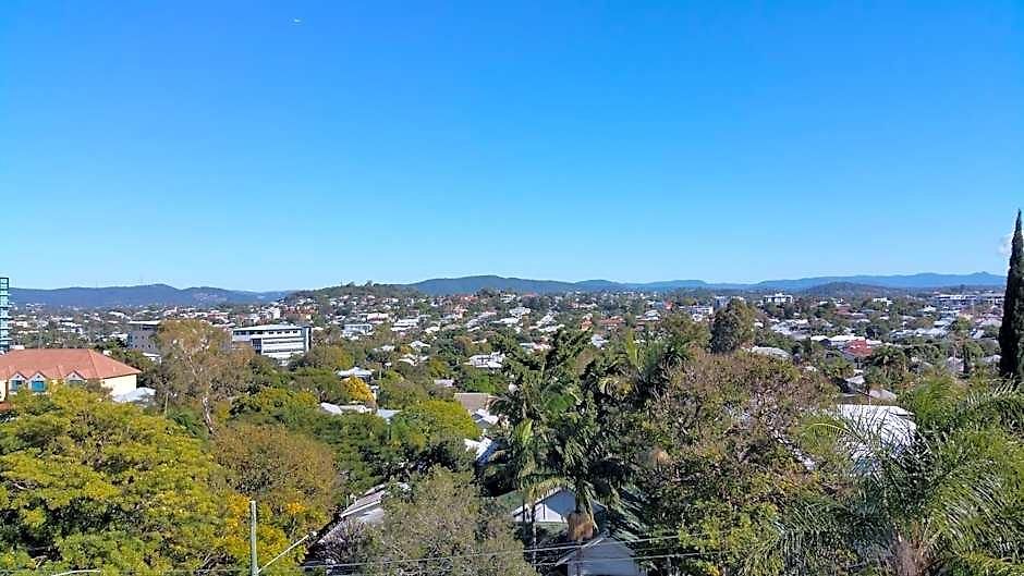 Hampton Court 4* Brisbane