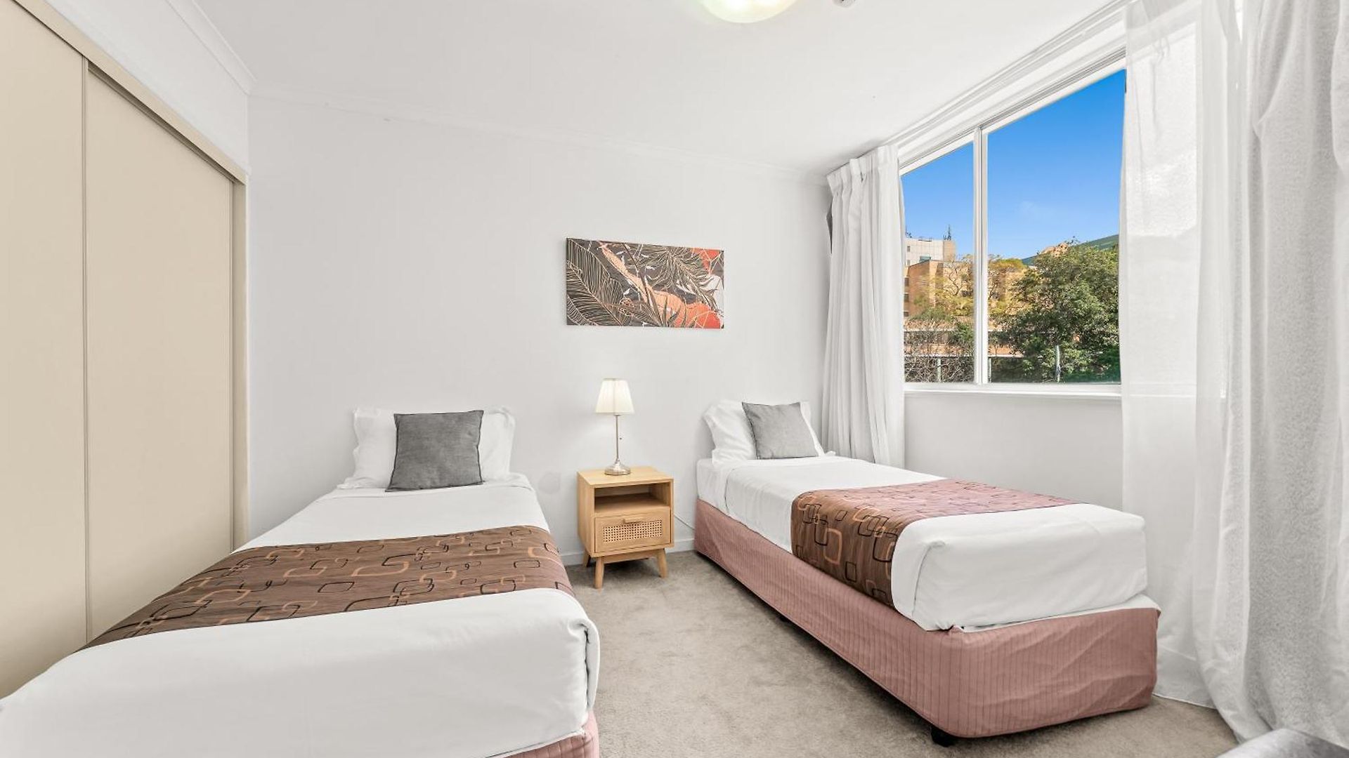 Chasely 4* Brisbane