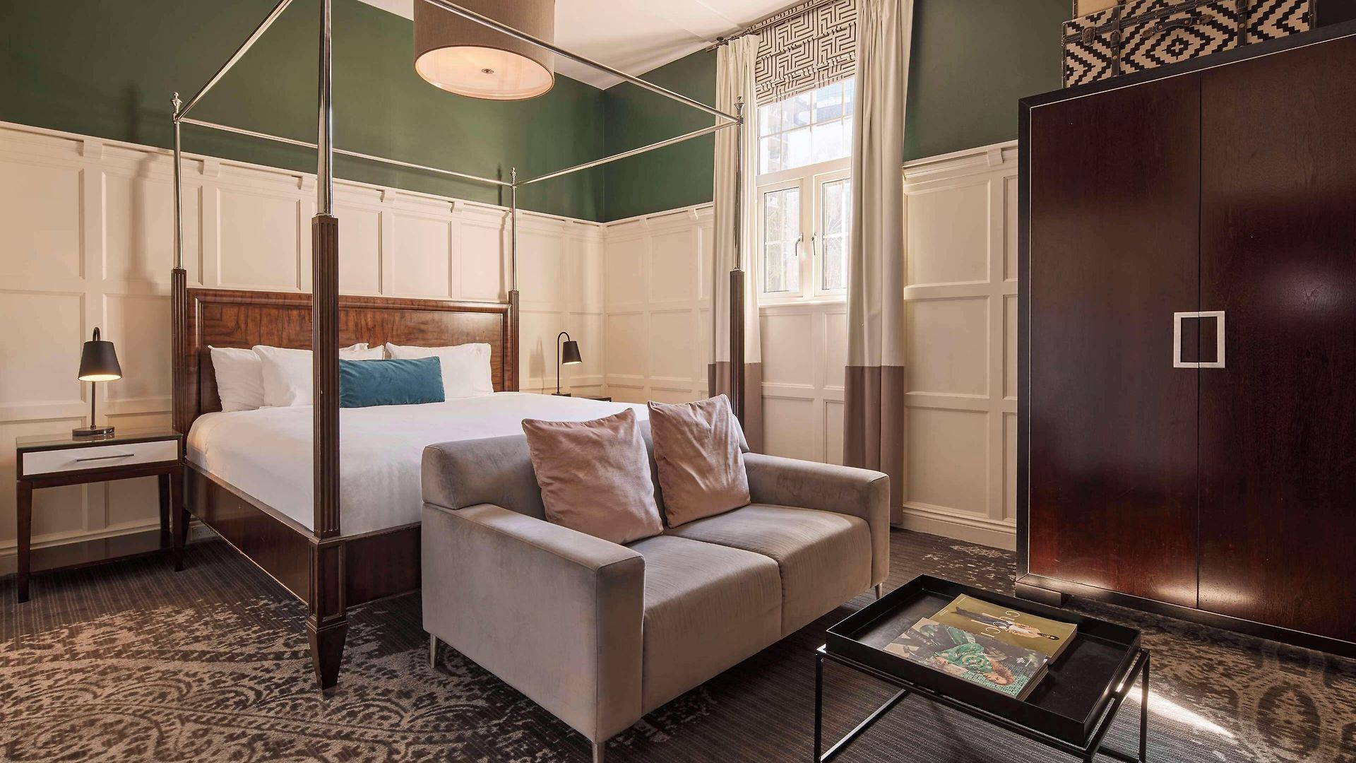 The Inchcolm By Ode Hotel