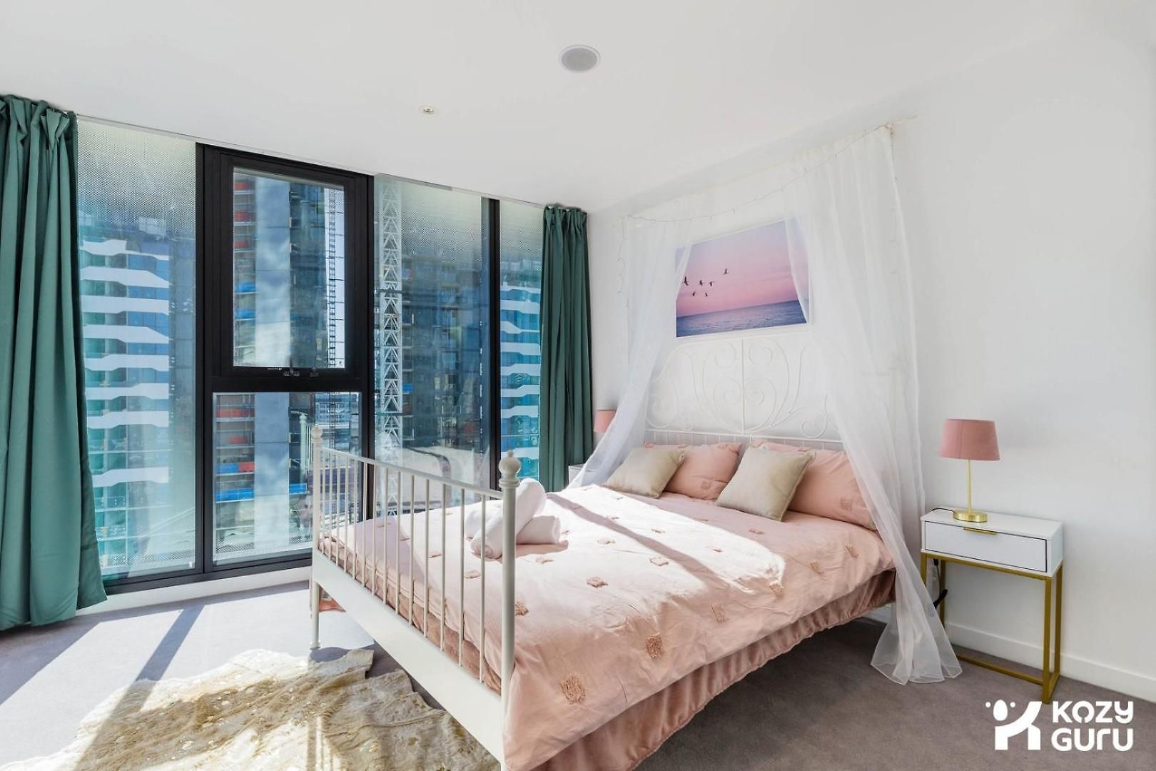 Kozyguru | Fortitude Valley | 2 Bed Apt. Apartment *