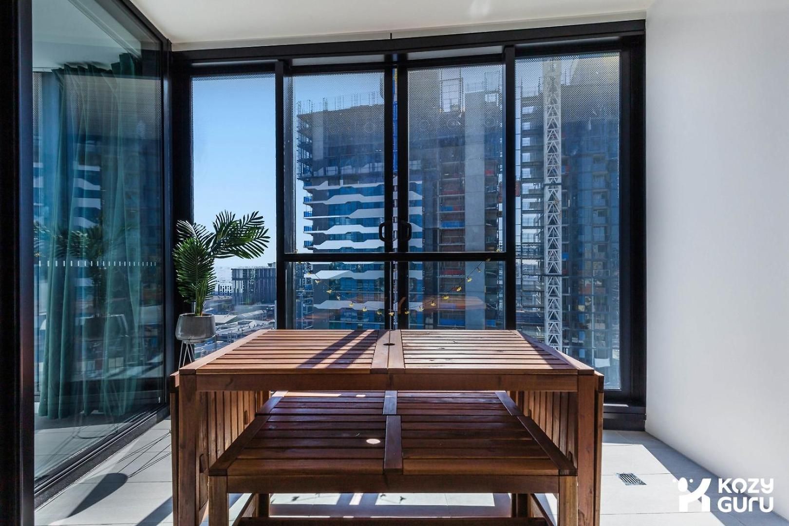 Kozyguru | Fortitude Valley | 2 Bed Apt. Apartment Brisbane
