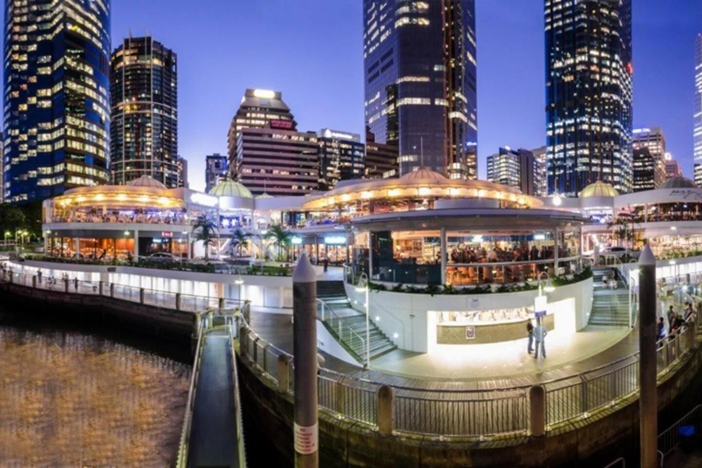 Kozyguru | Fortitude Valley | 2 Bed Apt+parking Apartment Brisbane